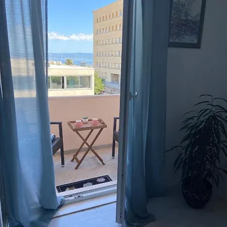 Apartment Andra *